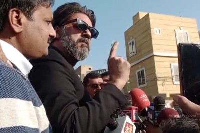 Usman Dar appeals CJP to take notice of raid at his house