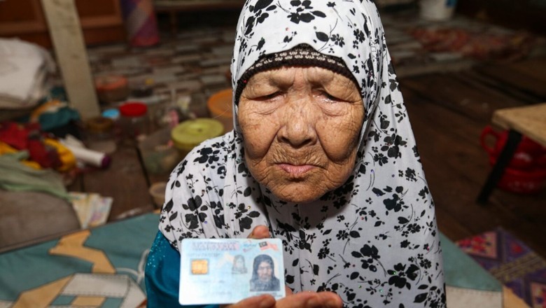 112-year-old Malaysian woman, already married 7 times, open to marriage again
