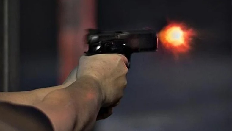 Young author shot dead over robbery resistance in Karachi
