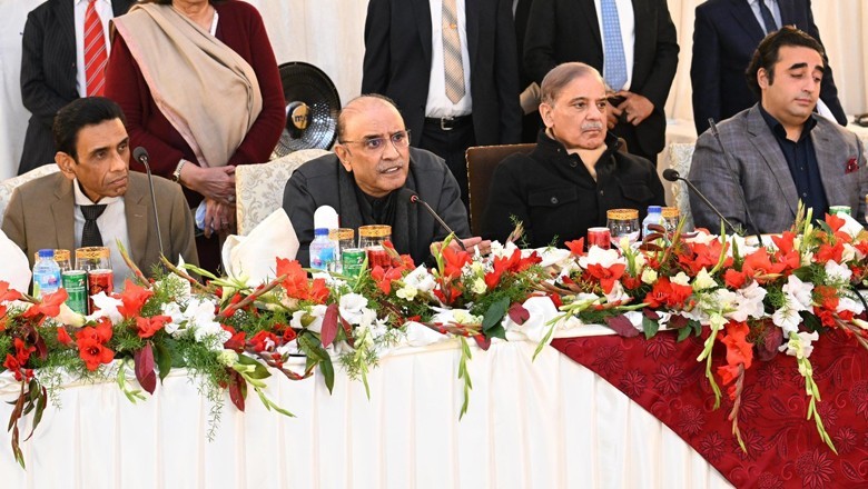 MQM-P ends differences with PPP, agrees to vote for Zardari in presidential election