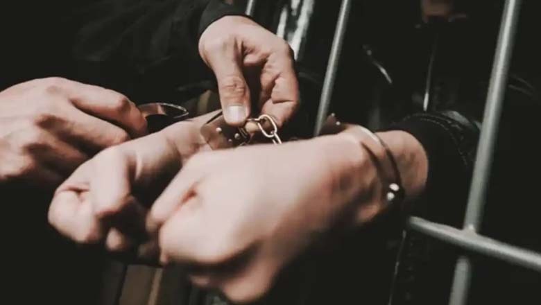 Two Pakistanis sentenced to deportation from Dubai for raping their roommate