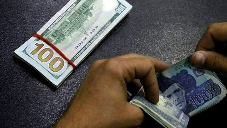 Pakistan's current account deficit hits 13-year low