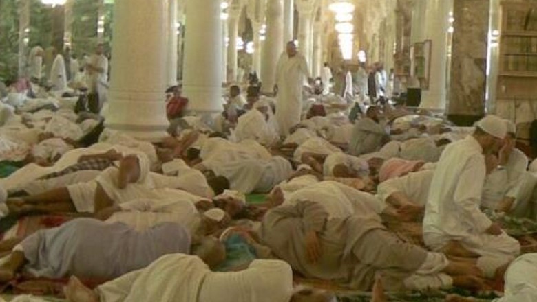 Saudi Arabia urges pilgrims to avoid 'sleeping' in Harmain Shareefain