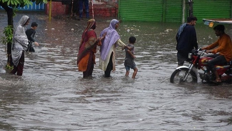 Torrential monsoon rains claim 195 lives across Pakistan