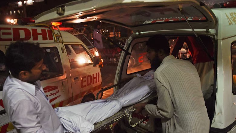 Woman thrown off roof by 'father-in-law' in Lahore