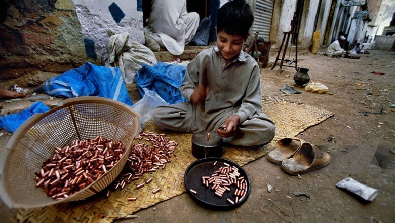 Over 10 million children aged 5-9 years remain out of school in Pakistan: report