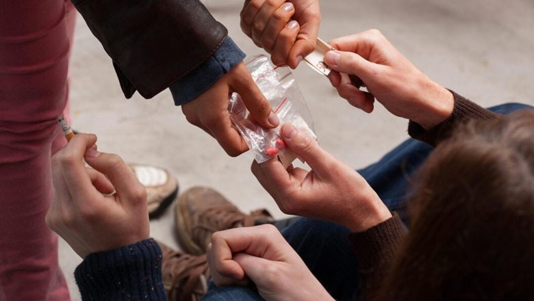 Over 43% students use drugs in Pakistan's educational institutions: report