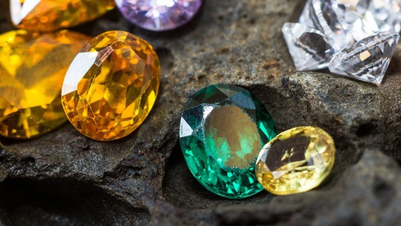 Pakistan loses $5 billion due to smuggling of precious gemstones