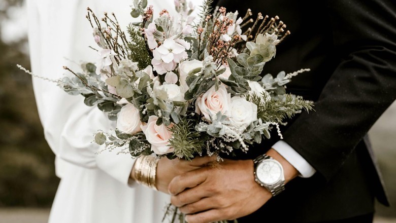 Couple charges over RS700,000 from guests to cover cost of luxurious wedding event