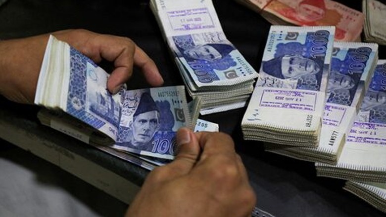 Constitutional amendment proposes to end interest system in Pakistan by Jan 1, 2028