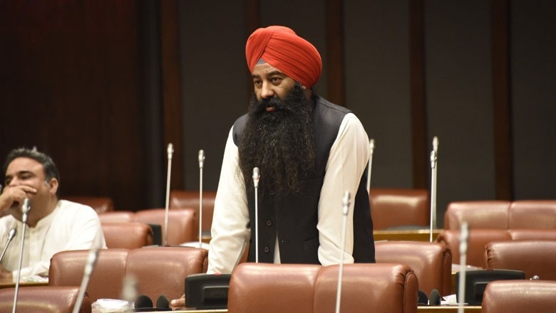 "My religion doesn't allow it:" PTI's Gurdeep Singh refuses to support 26th Constitutional Amendment despite pressure