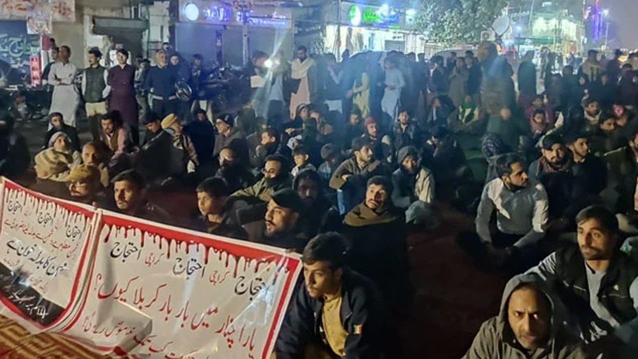 MWM sit-ins: Alternative routes after road closures in Karachi