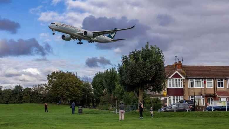 Living near airports increases risk of heart attack,stroke, study finds