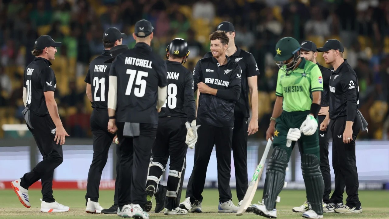 New Zealand thrash Pakistan in Champions Trophy 2025 opener