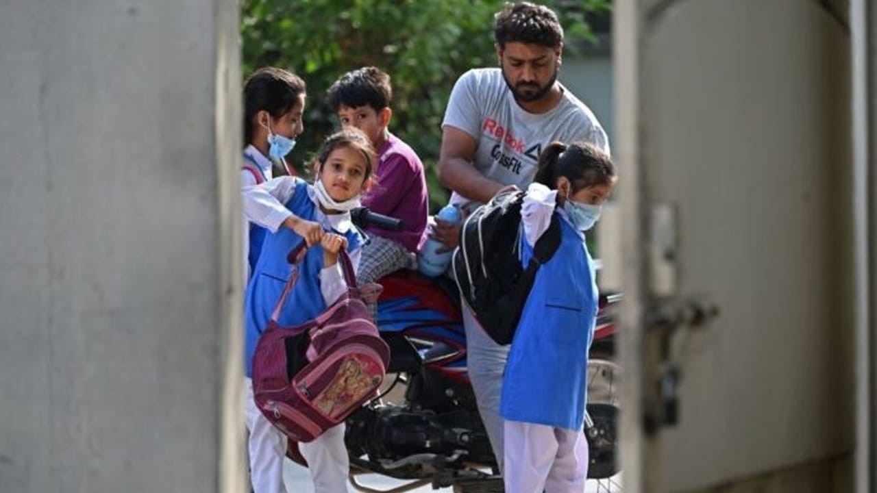 Govt notifies new Ramadan timings for schools