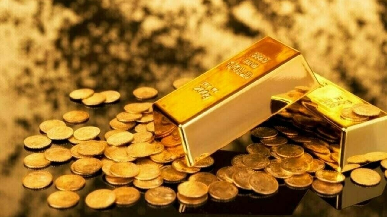 Profit-taking drags gold prices down in Pakistan
