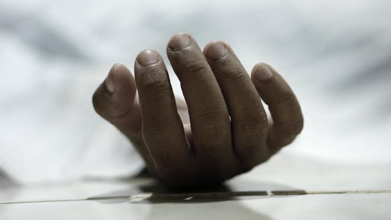 WhatsApp admin shot dead in Peshawar after removing member