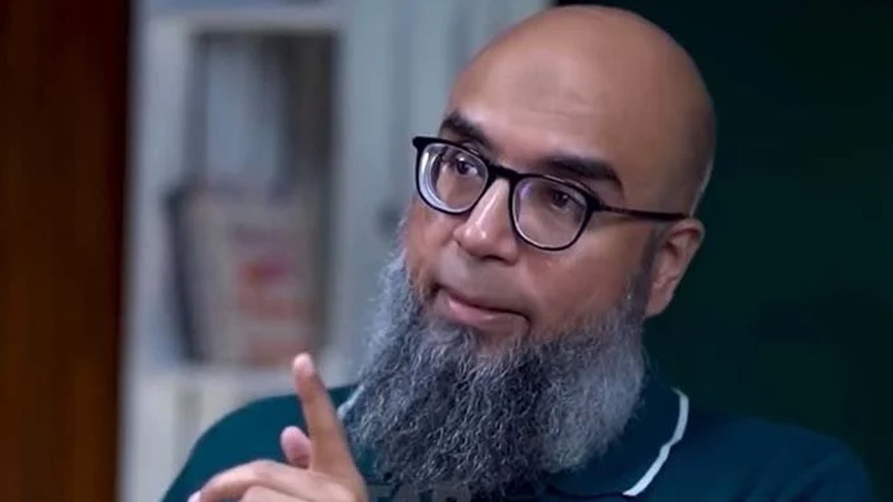 FIA arrests journalist Farhan Mallick under Peca law