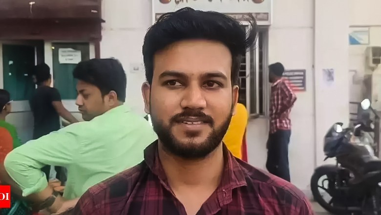 Muslim man on fast donates blood to Hindu kidney patient