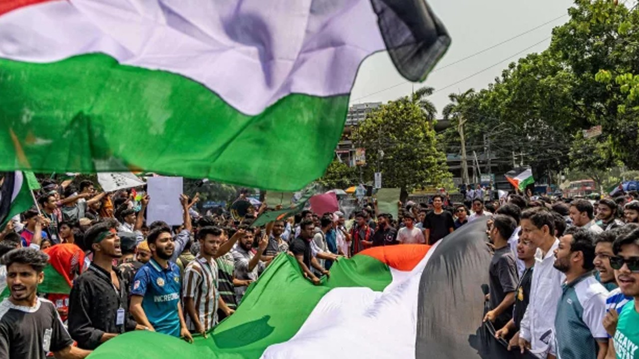 Mass rallies across Bangladesh show solidarity with Palestinians
