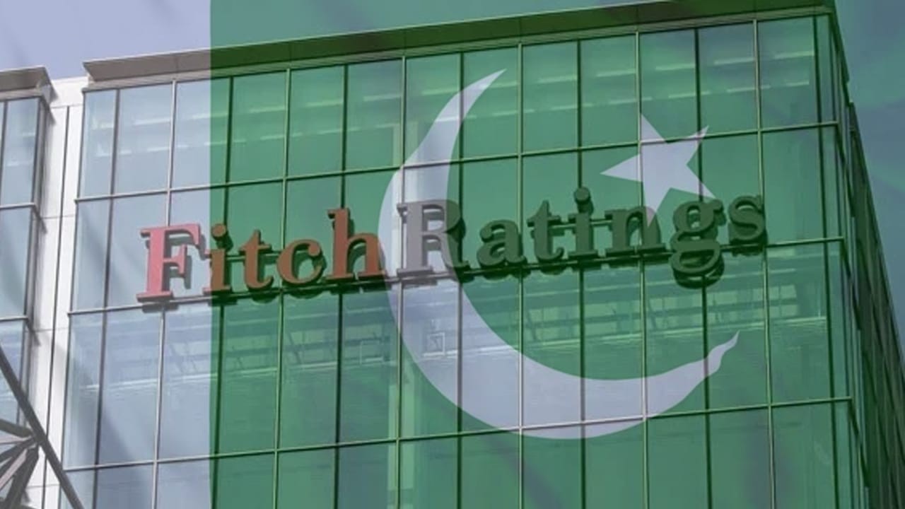 Fitch upgrades Pakistan’s credit rating to ‘B-’