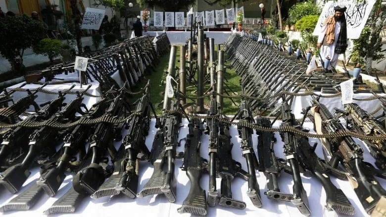 Taliban sold US weapons to militant groups: report