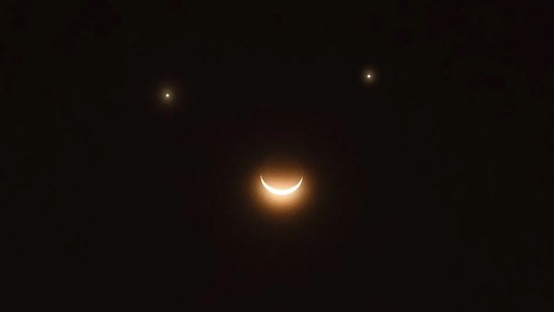 Celestial 'smiley face' to light up sky on April 25