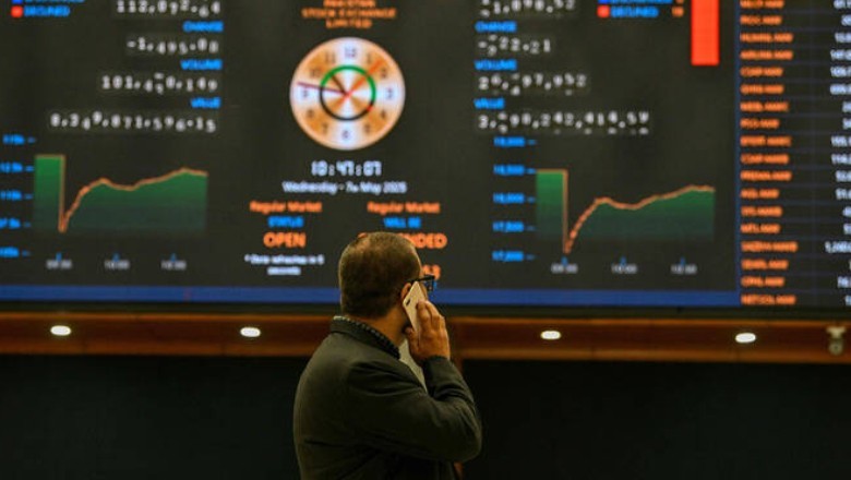 PSX soars over 9,900 points following ceasefire between Pakistan,India