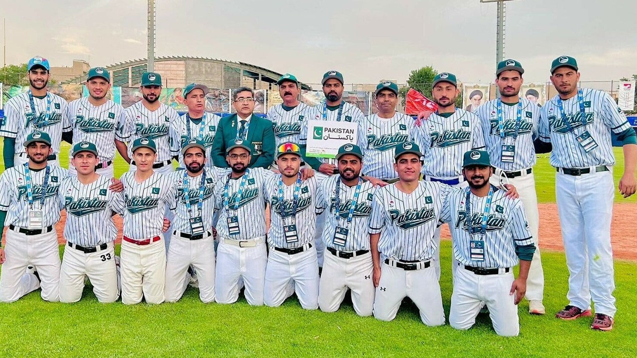 Pakistan thrash India to reach West Asia Baseball Cup final