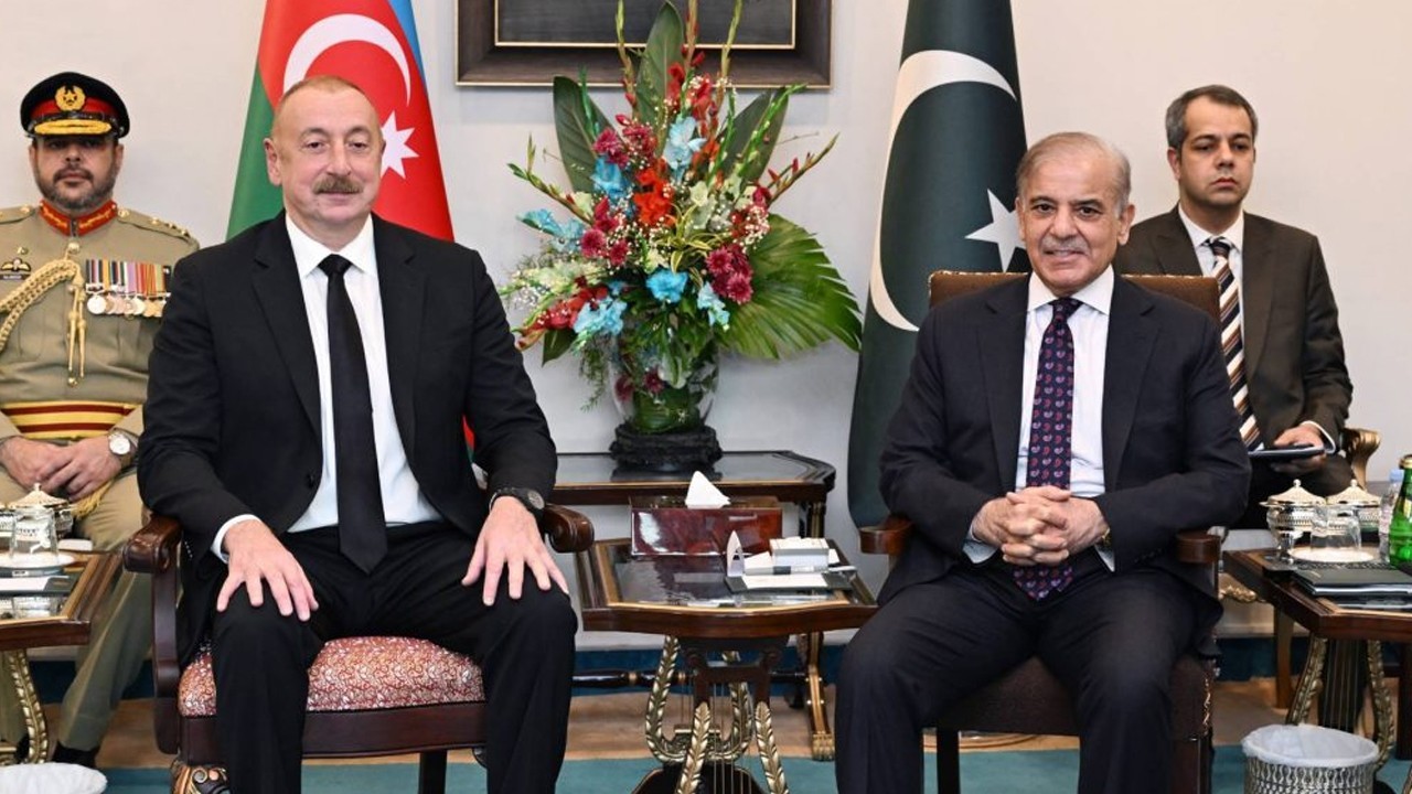 Azerbaijan announces $2b investment in Pakistan at trilateral summit