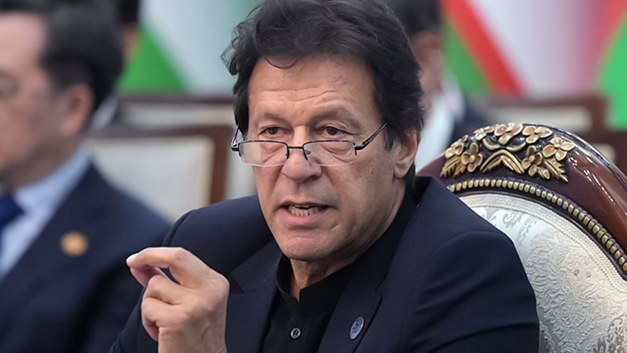 'End personal disputes and focus on movement', Imran tells party leaders
