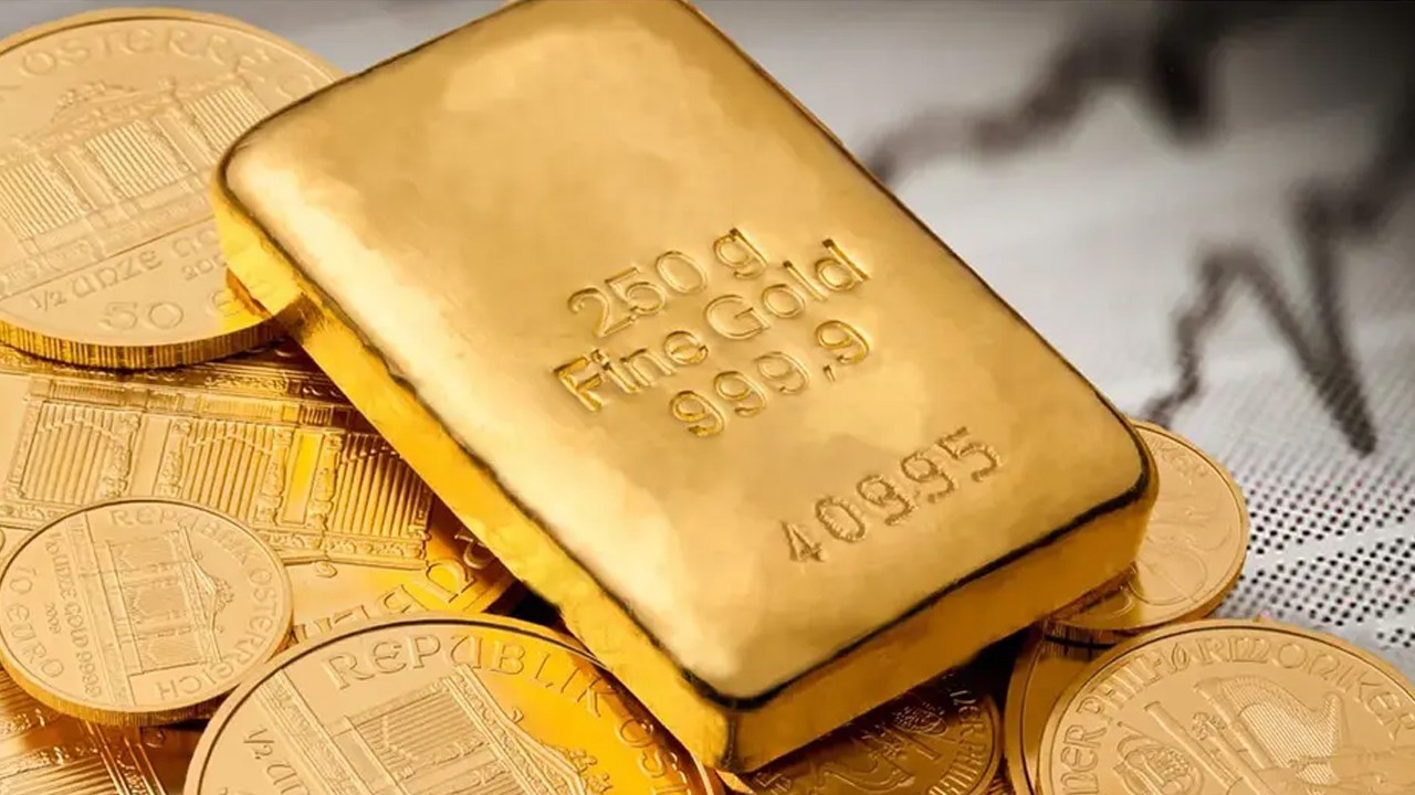 Gold sees sharp drop in local market amid global decline