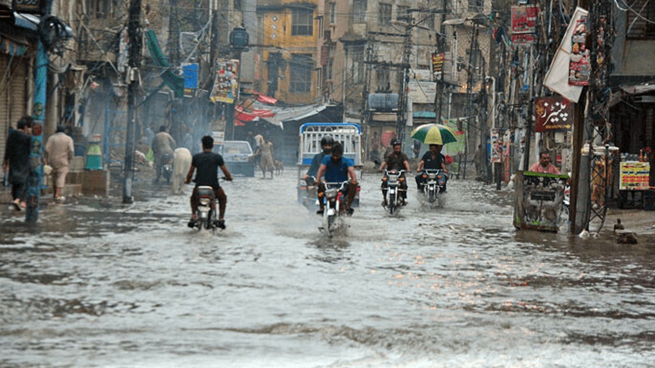 NDMA warns of potential flood in Sindh including Karachi