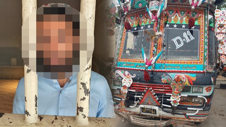 Minibus hits motorcyclists at Karachi's Drigh Road underpass, leaves three dead