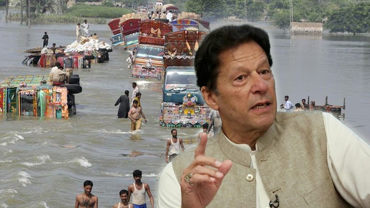 Imran Khan directs PTI to help flood victims
