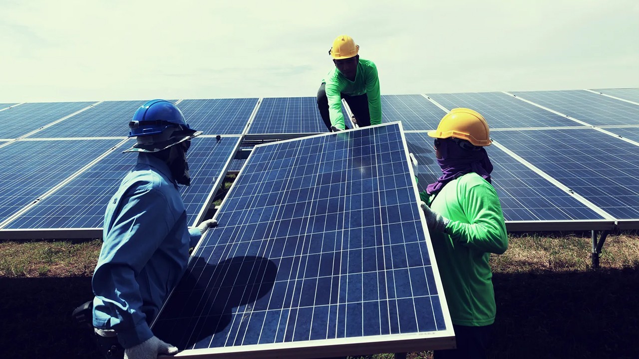 Audit finds Rs6.5m solar panels stolen from Punjab schools