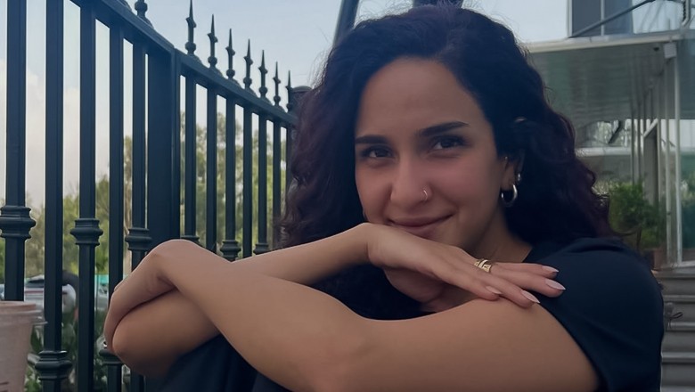 Affectionate scenes with on-screen fathers can get uncomfortable: Anoushay Abbasi