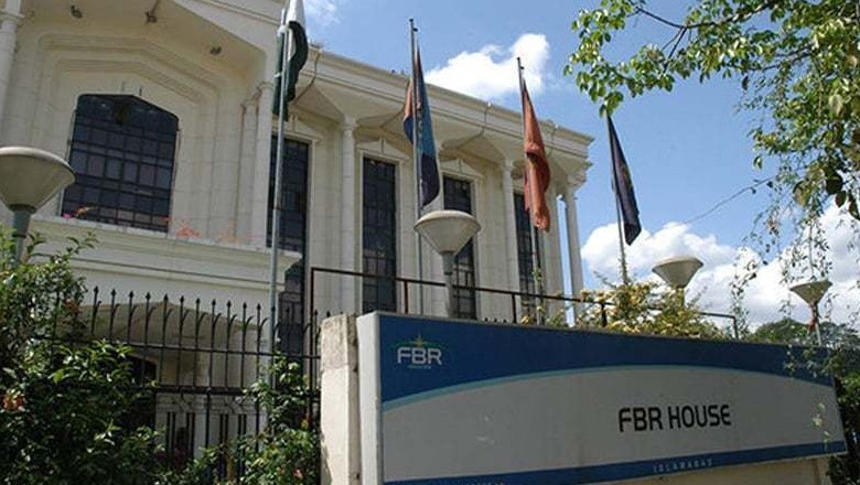 Finance Minister says FBR will no longer draft next federal budget