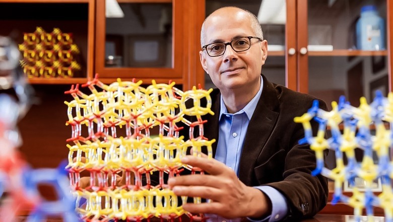 Saudi scientist Omar Yaghi, with Palestinian roots, wins 2025 Nobel Prize in Chemistry