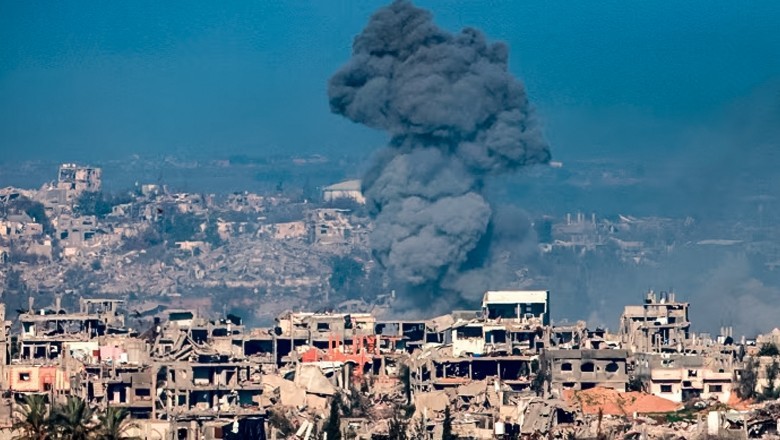 Israel keeps bombing Gaza despite approving first phase of ceasefire deal