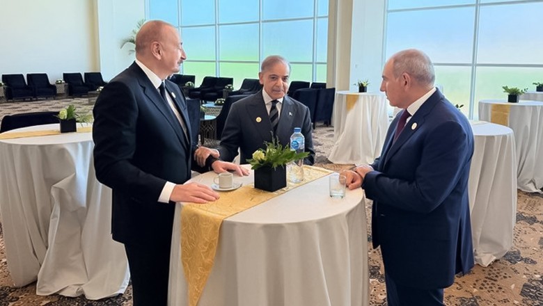 PTI MNA deletes 'fake' image of PM Shehbaz's meeting with Netanyahu