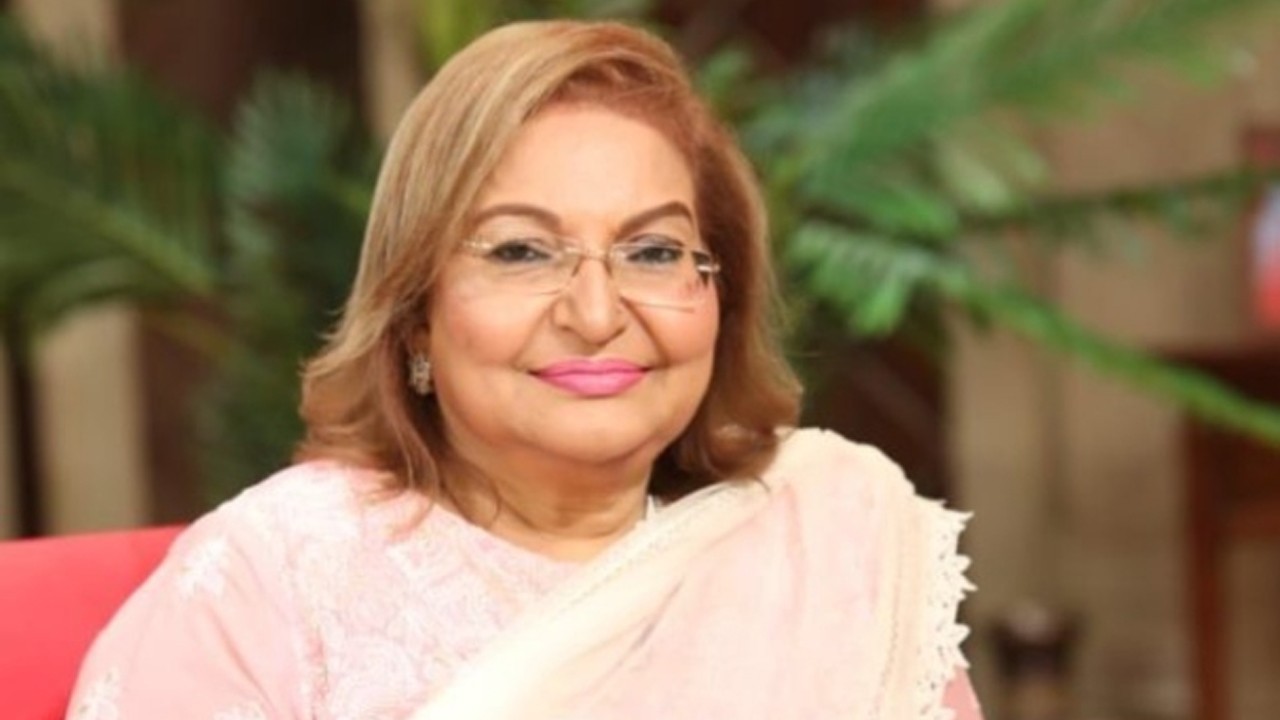 Sangeeta reveals Raj Kapoor offered her a ‘fake marriage’ with Rishi Kapoor to work in India