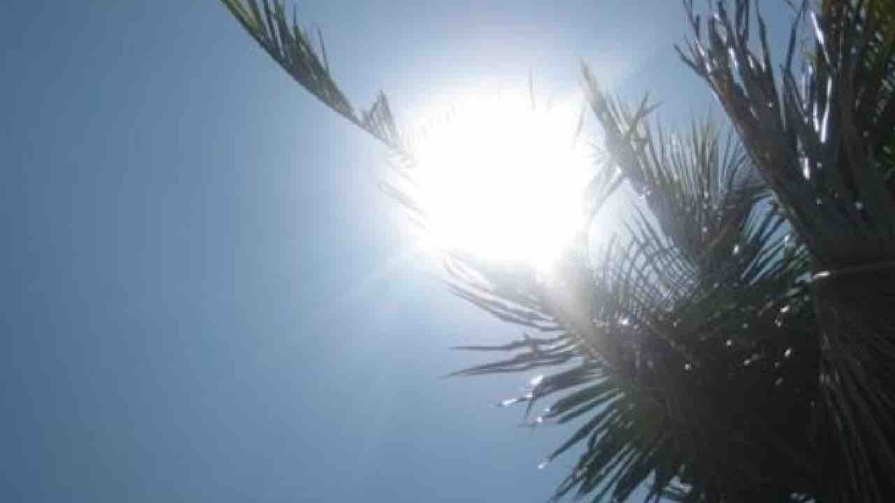 PMD forecasts hot and dry weather for Karachi in coming days