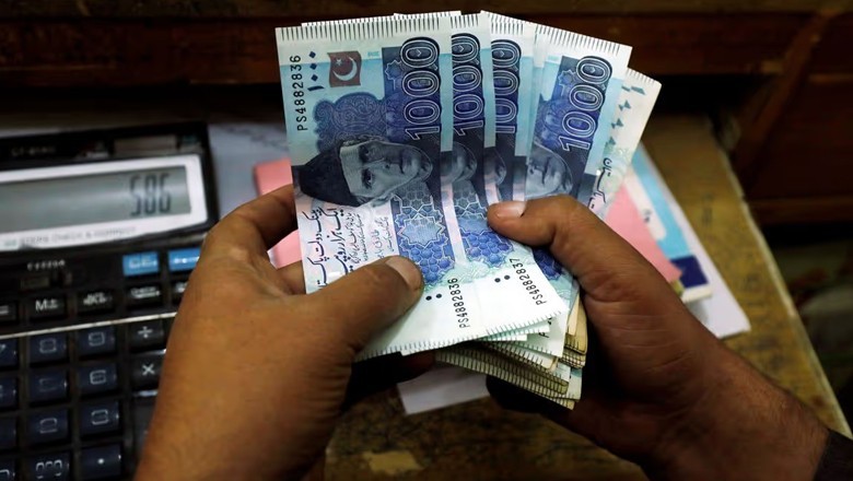Top 10% of Pakistanis control almost half of nation’s wealth, says Oxfam