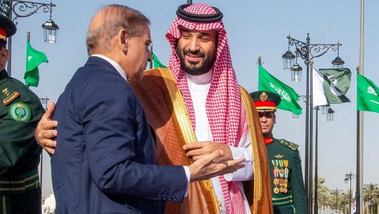 Pakistan, Saudi Arabia deepen security ties with new police training pact