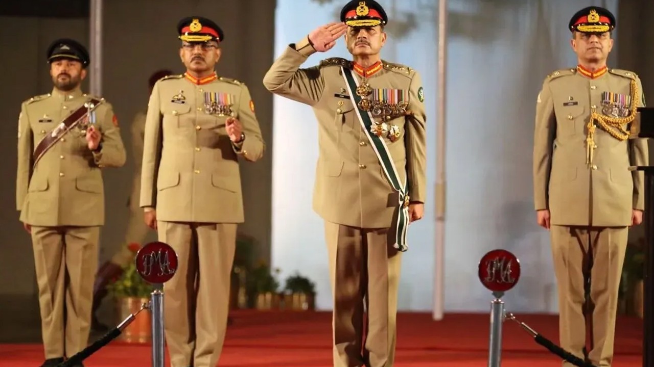 Govt yet to issue Chief of Defence Forces notification as deadline passes