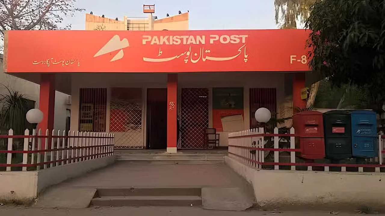Russia suspends Pakistan Post services over pending dues