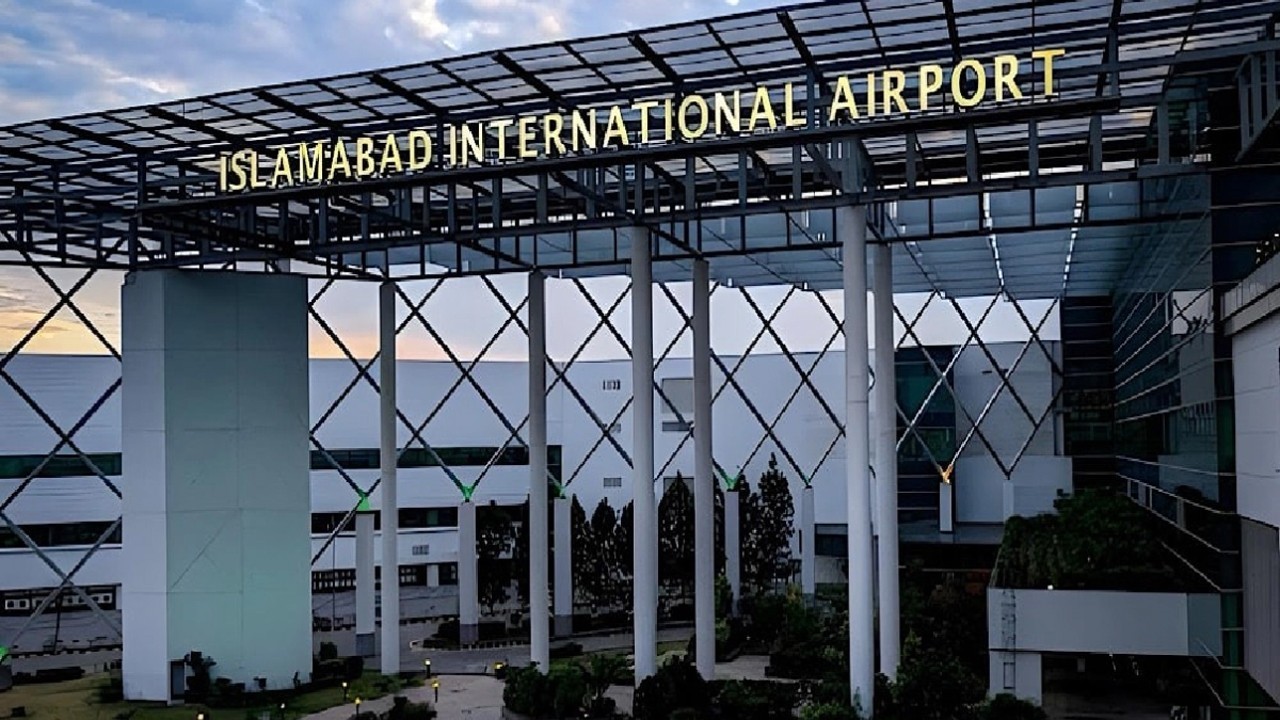 Islamabad airport rated 3-star in global Skytrax rankings