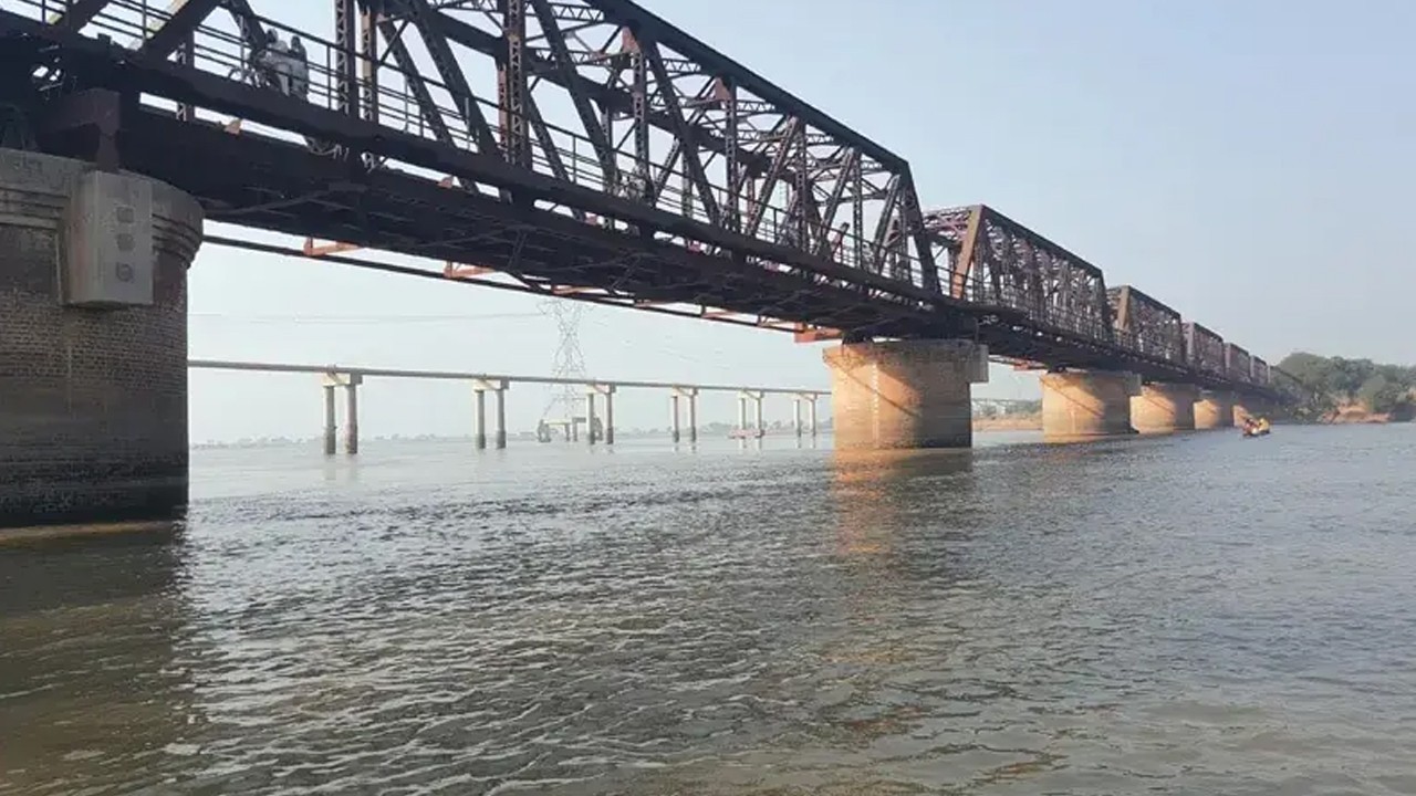 Pakistan seeks explanation from India over sudden drop in Chenab river flows