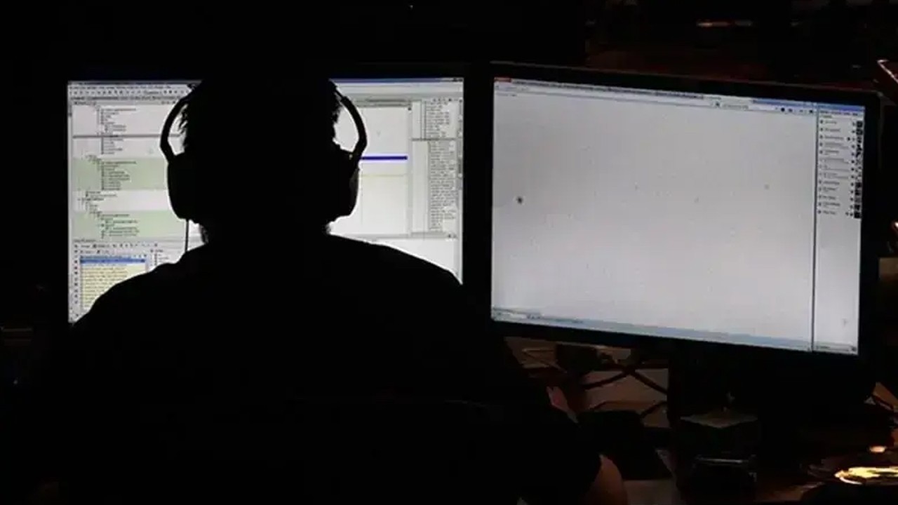 NCCIA busts online investment fraud ring in Karachi